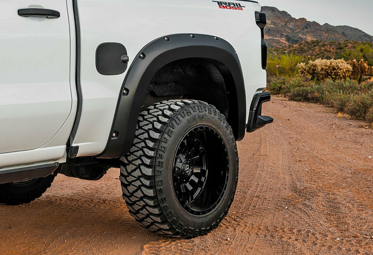 Rough Country - Pocket Fender Flares - GE0 Oakwood - Chevy Silverado 1500 (19-21) - F-C11911A-GE0