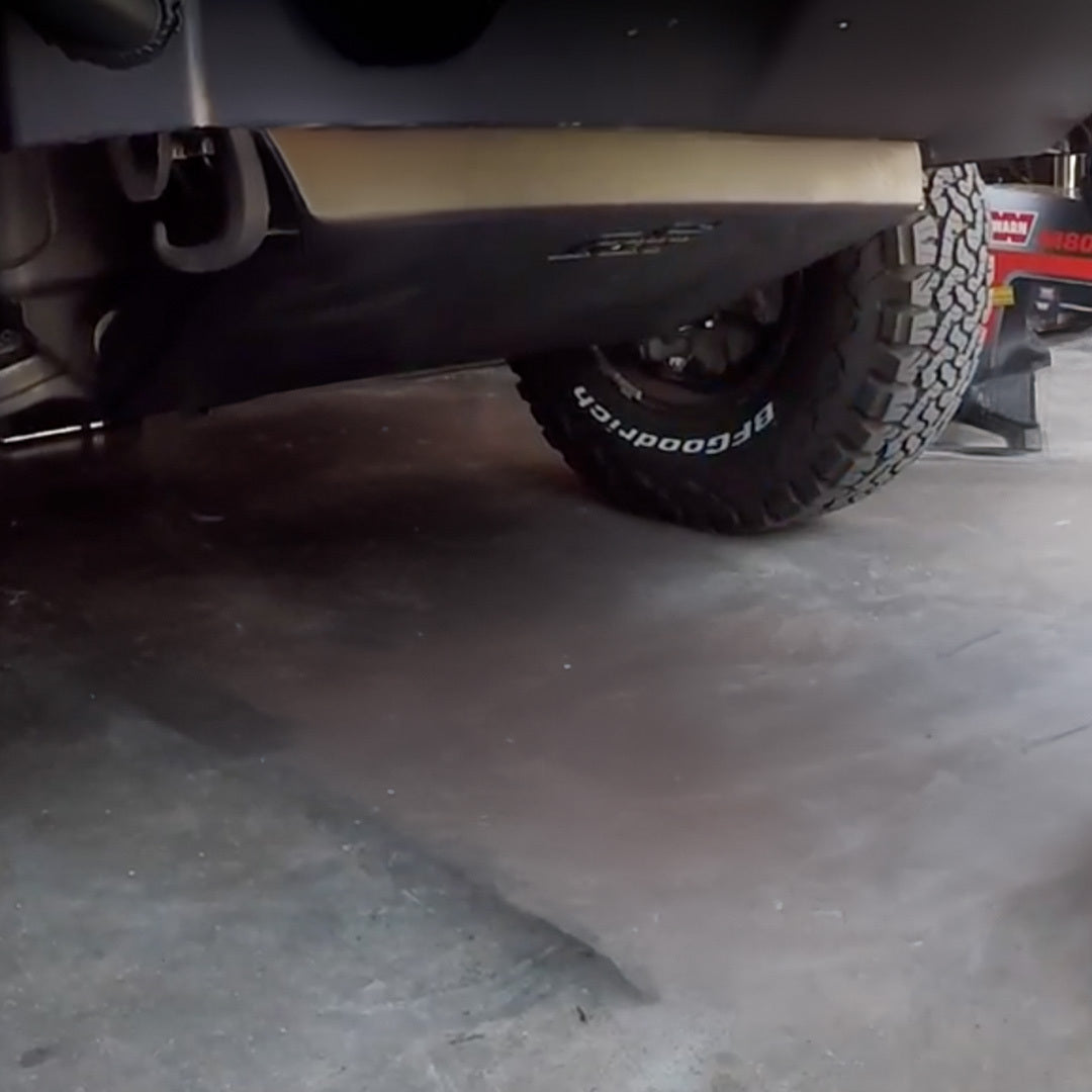 CBI - 3rd Gen Toyota 4Runner Full Skid Plate / Powder Coated Black - 300-000-011-010