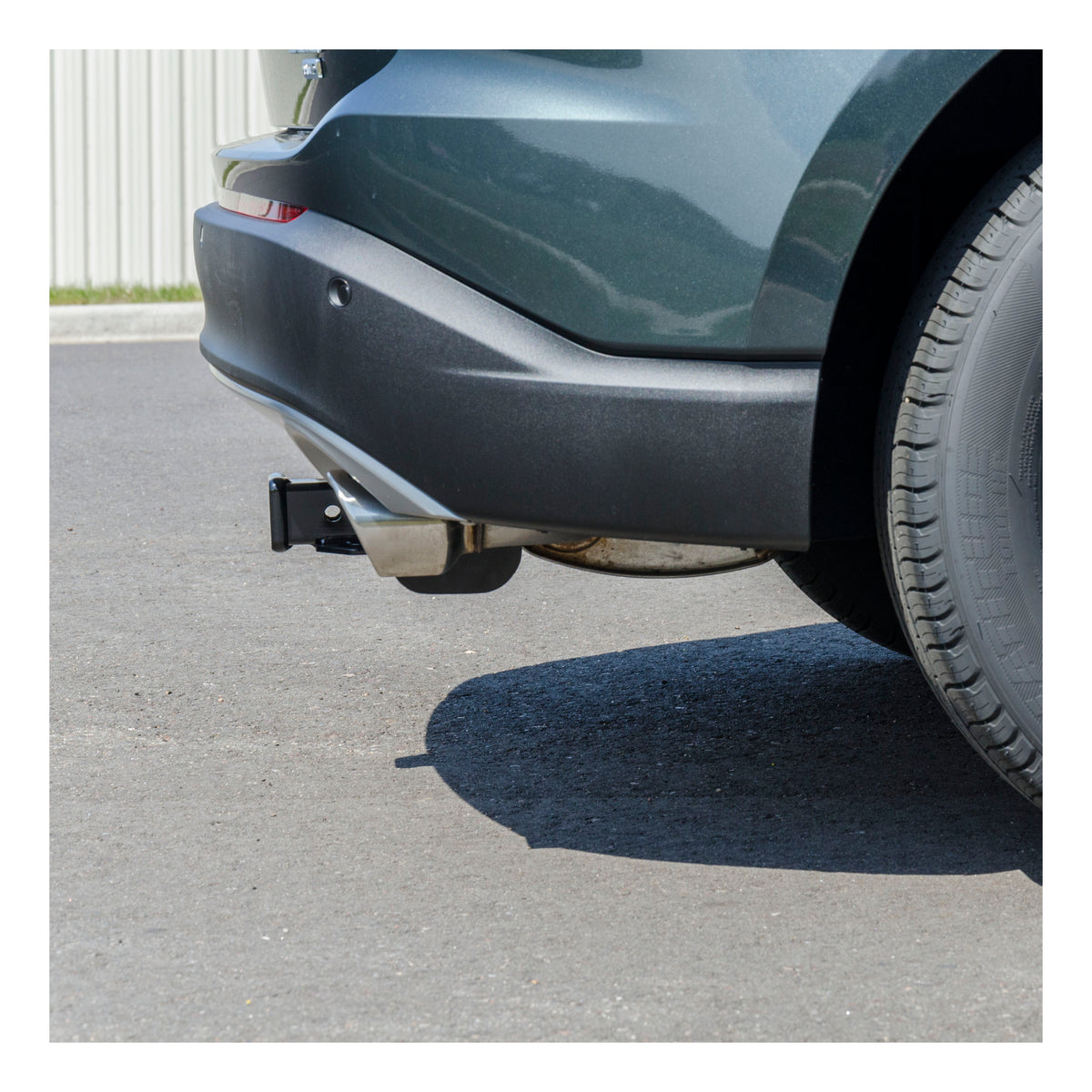 Curt - Class 2 Trailer Hitch, 1-1/4" Receiver, Select Ford Edge - 12140