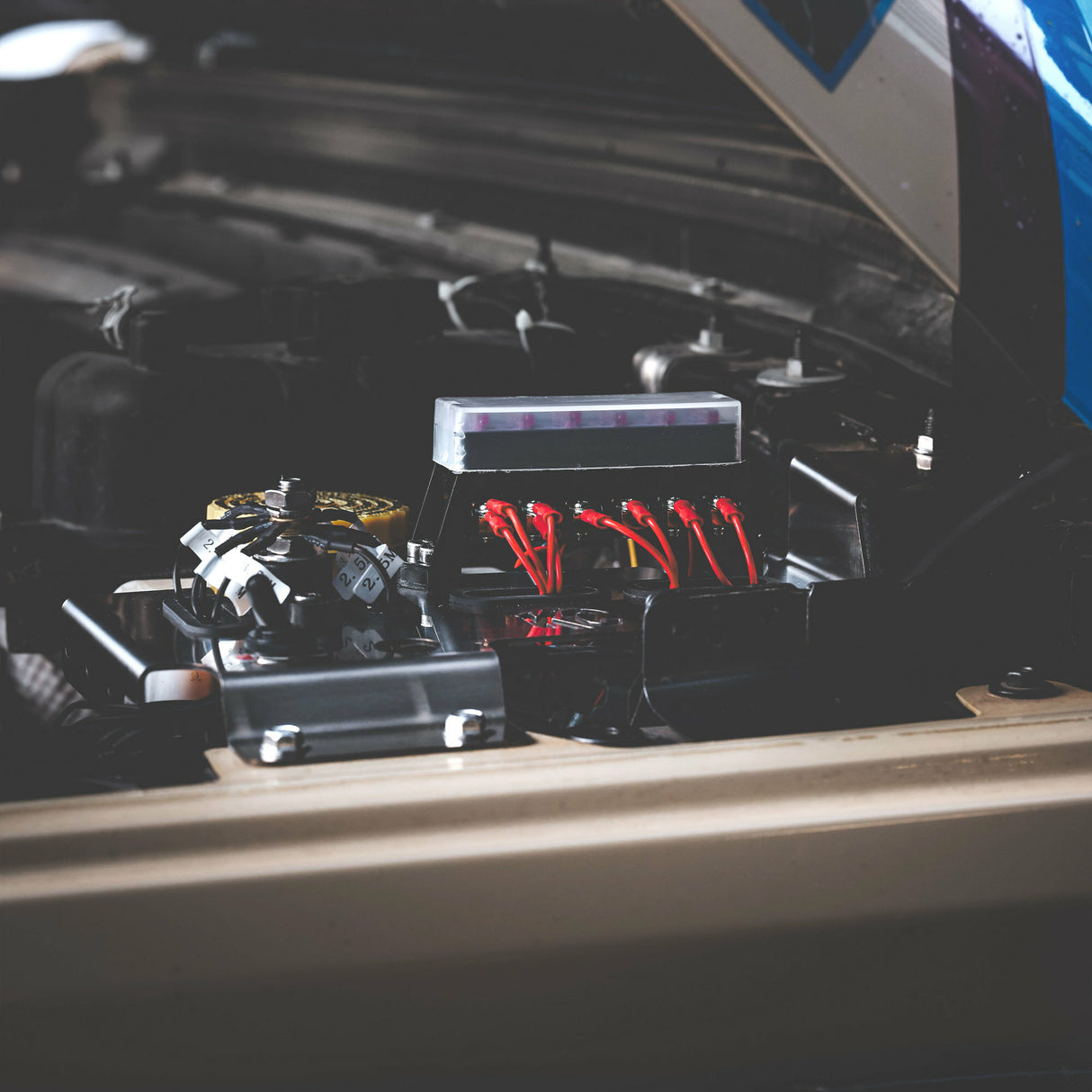 Jeep JL/JT Cyclone LED Engine Tray Kit