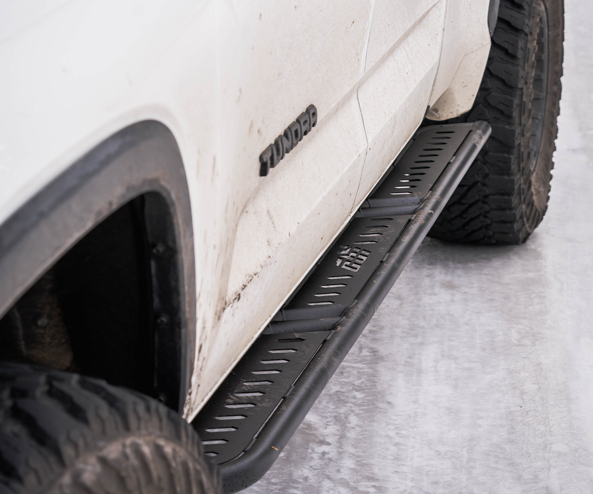CBI - 3rd Gen Toyota Tundra Overland Bolt On Rock Sliders / Bare Metal / Crewmax 5.5' Bed / Hybrid - 300-000-012-045