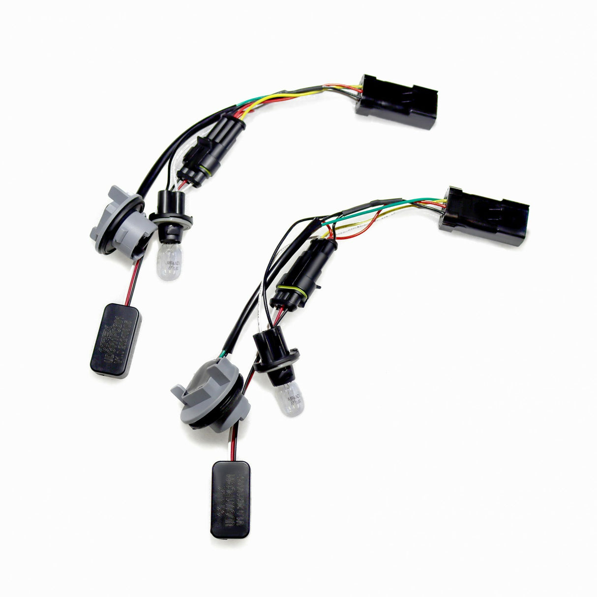 AlphaRex 640011 Wiring Adapter for Taillight Assembly