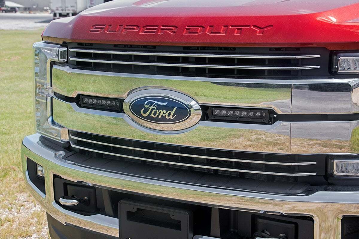 Rough Country - LED Light Kit - Grille Mount - 8" Black Pair - Ford F-250 Super Duty (17-19) - 70697