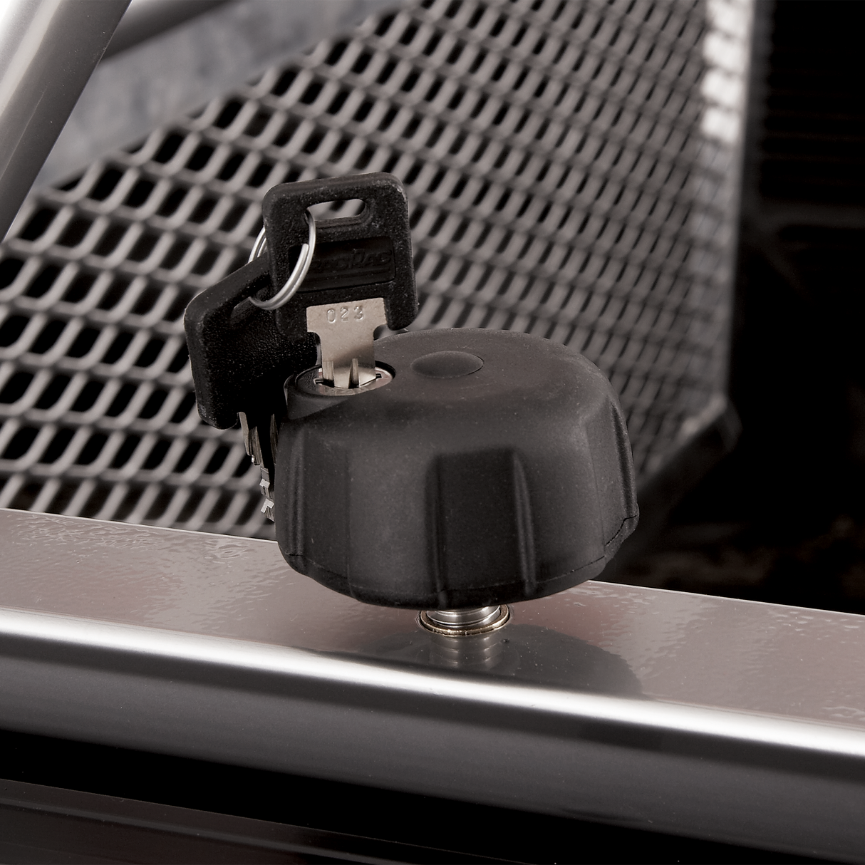 Thule - TracRac SR Locking TracKnobs