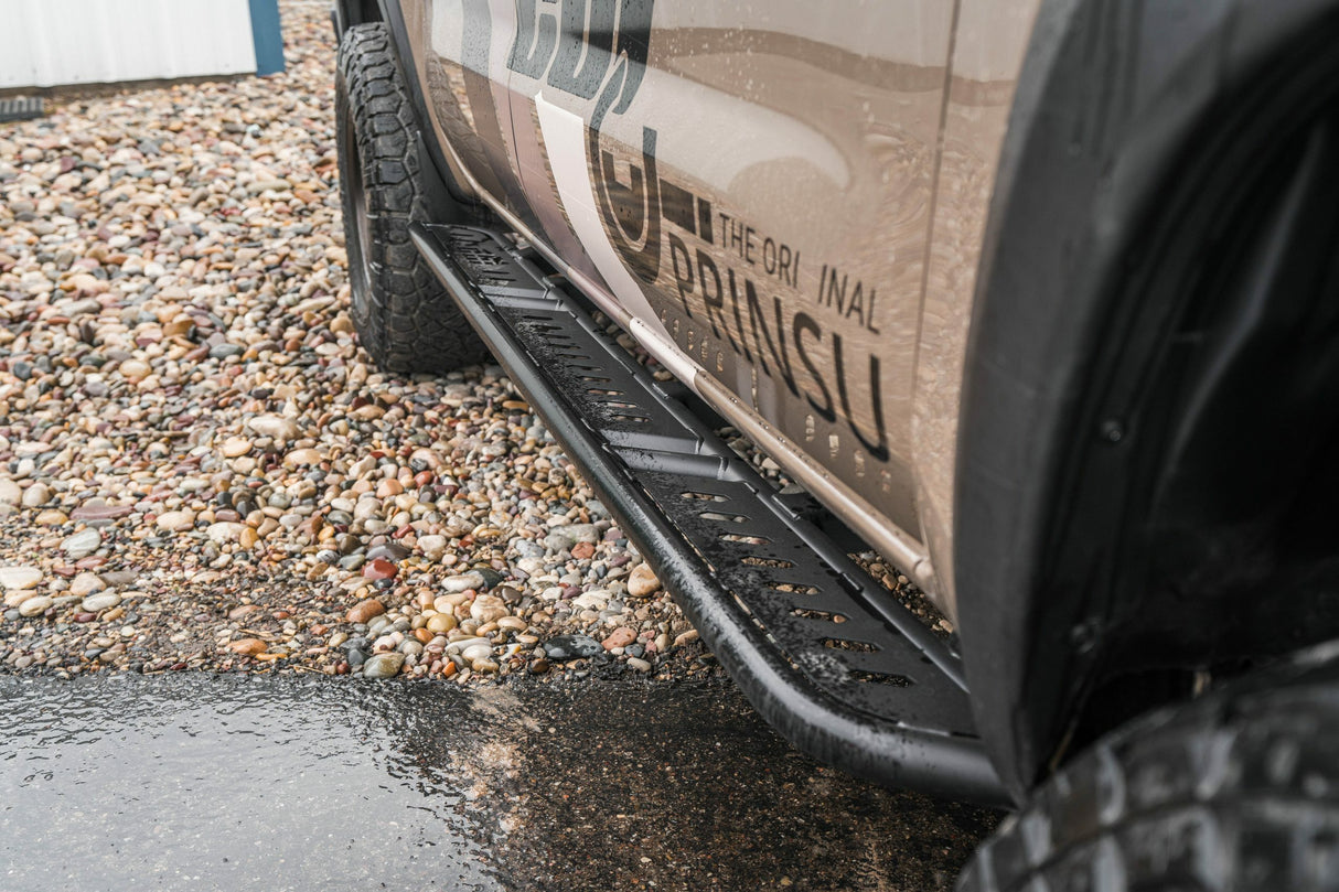 CBI - 3rd Gen Nissan Frontier Rock Sliders | 2022-2025 - Powder Coated Black - 300-000-024-018