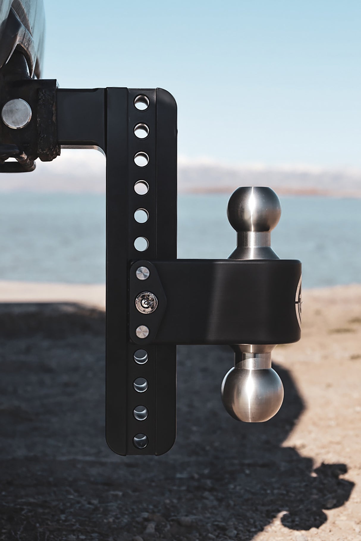 180 Hitch SS 10" Drop Hitch with 2" Shank - LTB10-2-CER-BLA