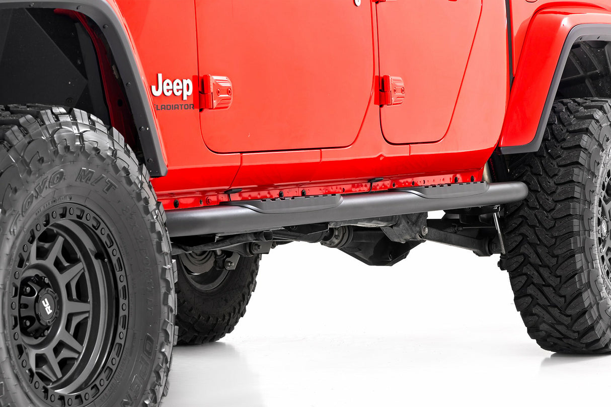 Rough Country - Oval Nerf Steps - Black - Jeep Gladiator JT (20-23) - 21015