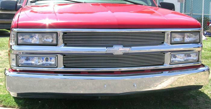 T-Rex Grilles - 2 Pc Horizontal Aluminum Billet Grille Insert - Does not fit vehicles with sealed beam headlamps - 20045