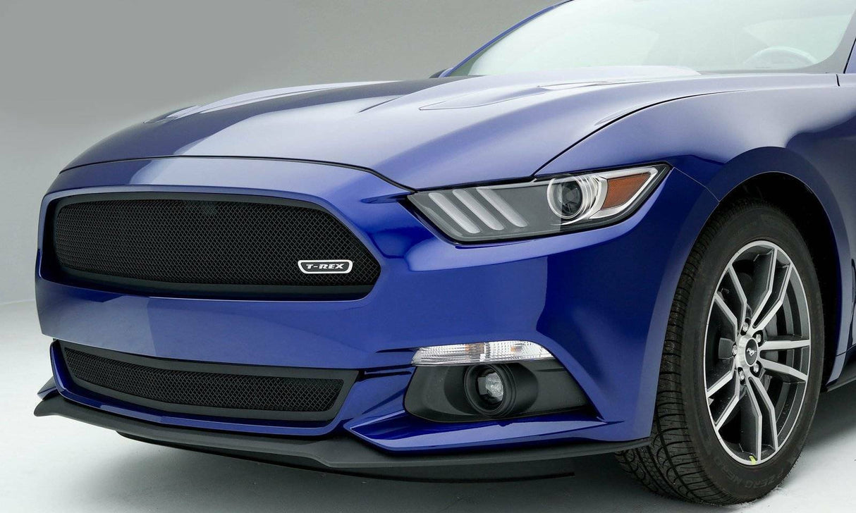 T-Rex Grilles - 1 Pc Small Mesh Mild Steel Upper Class Grille Overlay - 51530
