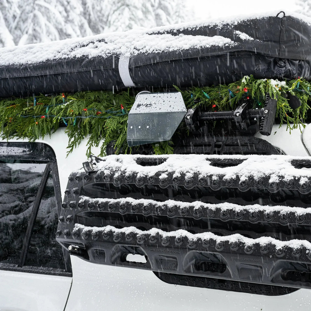 DMOS Flat Mate Shovel/Axe Mount