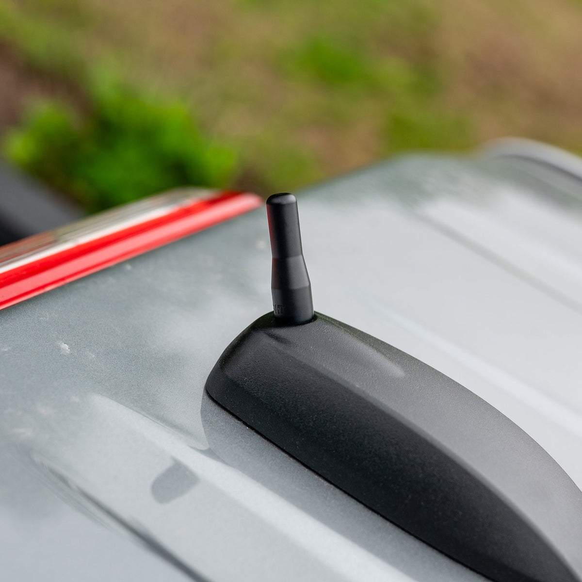 Perfect-Fit Stubby Antenna | Chevrolet Colorado & GMC Canyon (2015+)