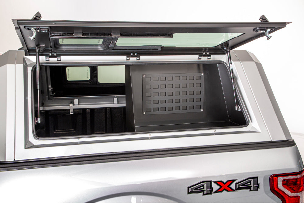 RSI SmartCap - Half-Bin Half-Length Right Side 20-22 Jeep Gladiator 5' EVO EVOa and EVOc Applications 5 Foot Bed Right Side Mount SmartCap(R) Fits all Jeep Gladiator EVO Series Caps - SA070614