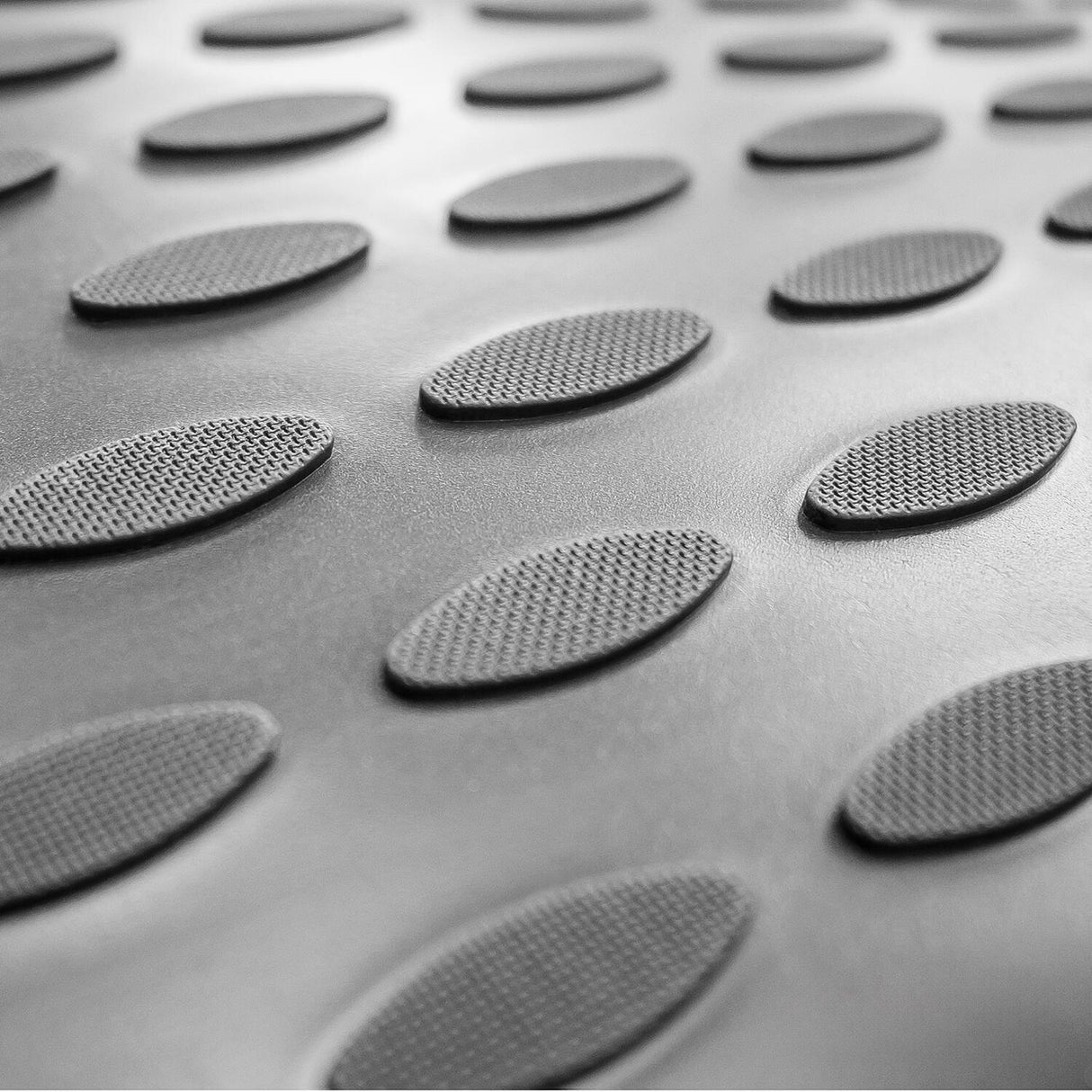 Westin 16-11002 Cover Corner Kit for Aluminum Bed Topper