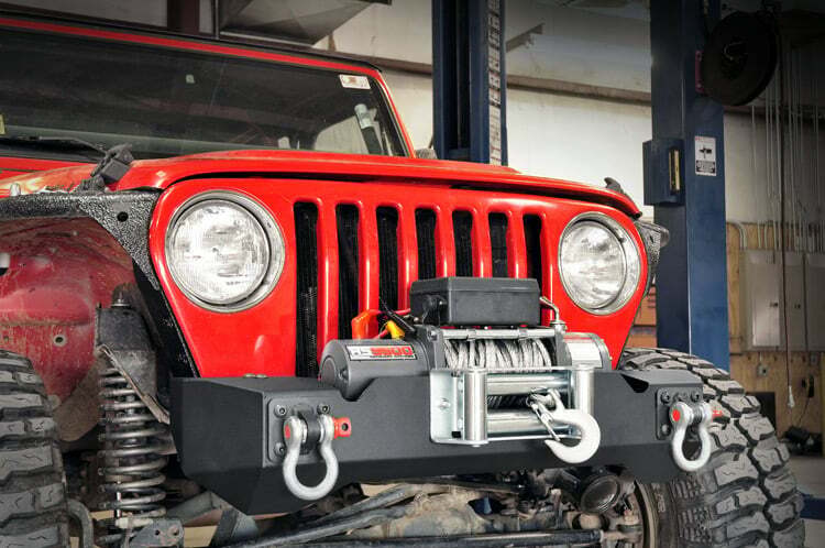 Rough Country - Front Stubby Winch Bumper - Jeep Wrangler TJ (97-06) Wrangler YJ (87-95) - 1012
