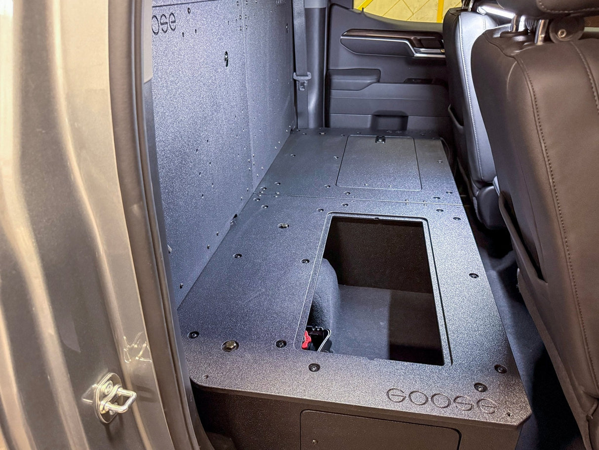 CHEVROLET - SILVERADO - 2019-PRESENT - 4TH GEN - DOUBLE CAB - EXPLORE SERIES - SECOND ROW DELETE PLATE SYSTEM - 100%