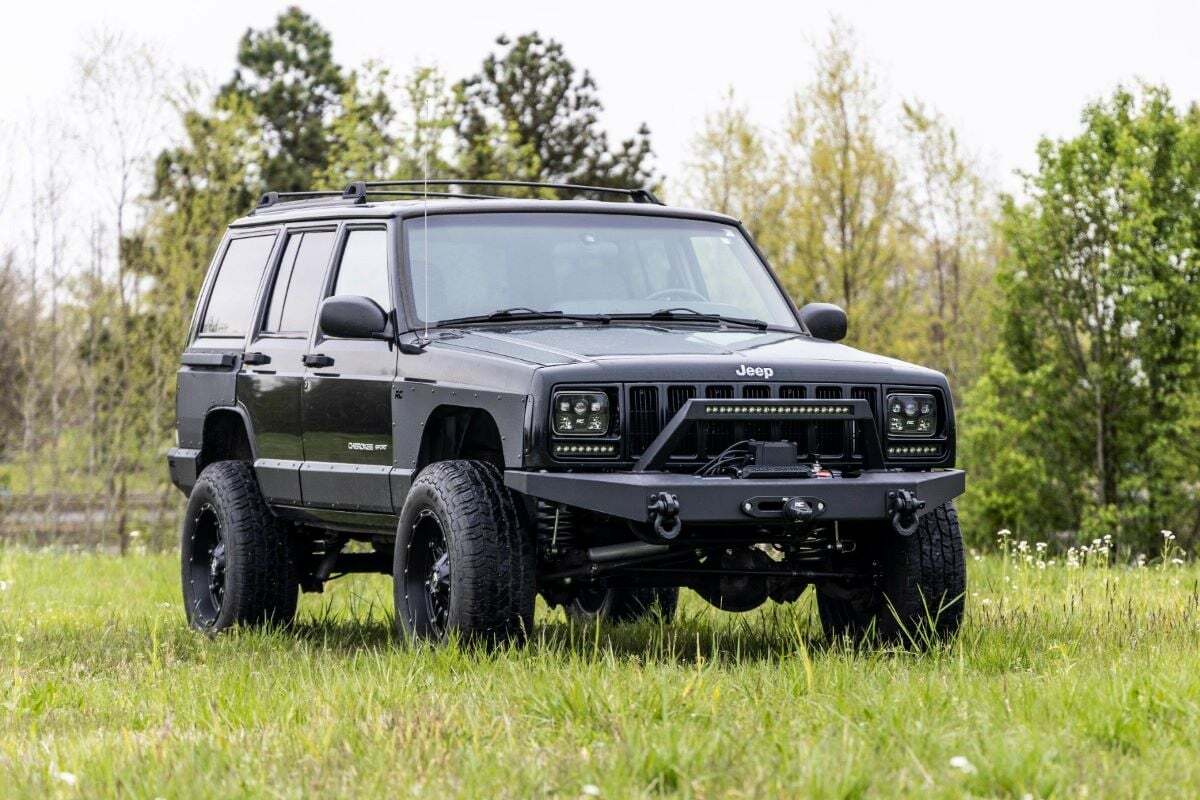 Rough Country 10572 Quarter Panel Armor - 10572