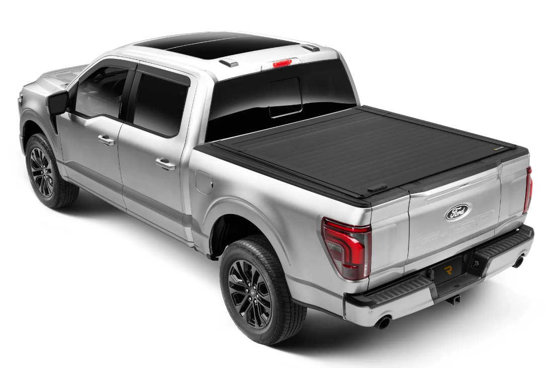 Retrax - Pro Ez-Off FRC-4000 Full Bed Access Retractable Bed Cover - Fits 6' 8" 2017 to 2026 Ford F-250/550 - R-T-80383