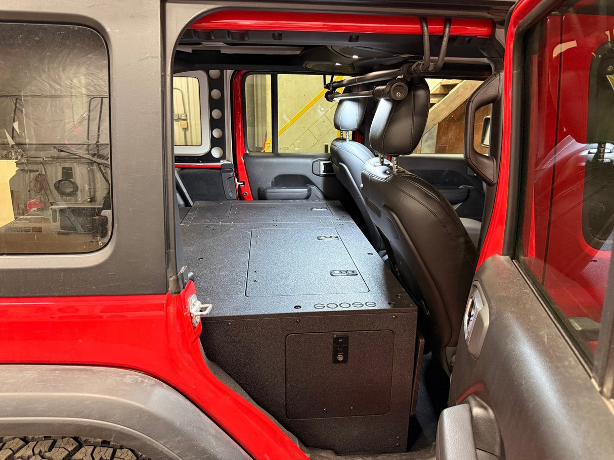 Jeep - Wrangler - 2024-Present - JLU - 4 Door - Explore Series - Seat Delete Plate System - Second Row - Module Based - 10" Module