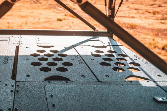 Rivian - R1T - 2022-Present - 1st Gen - 4.5' Bed - Explore Series - UltraLite - GFC - Flat Deck Panels