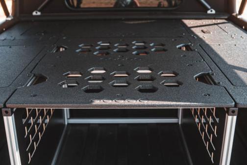 Rivian - R1T - 2022-Present - 1st Gen - 4.5' Bed - Explore Series - UltraLite - GFC - Flat Deck Panels