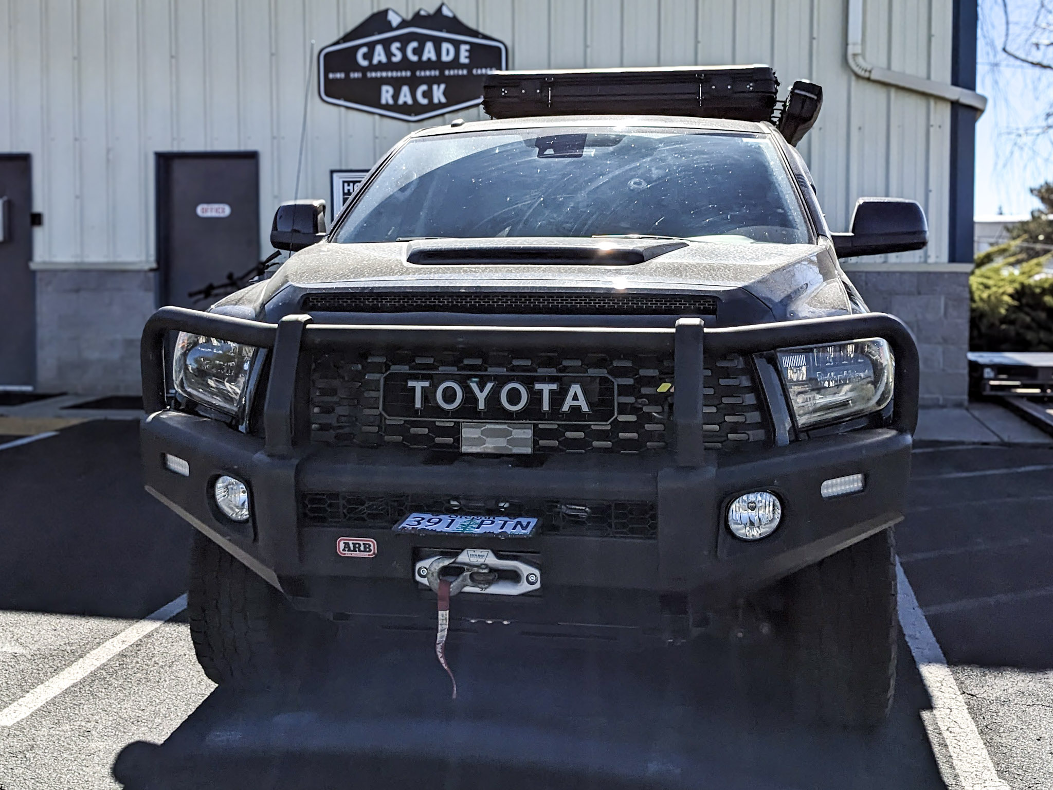 2017 Toyota Tundra - Warn Zeon XD 10-S Winch
