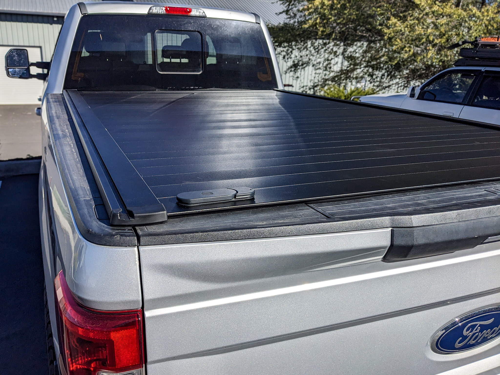 2018 Ford F350 - Retrax PRO XR Retractable Truck Bed Cover