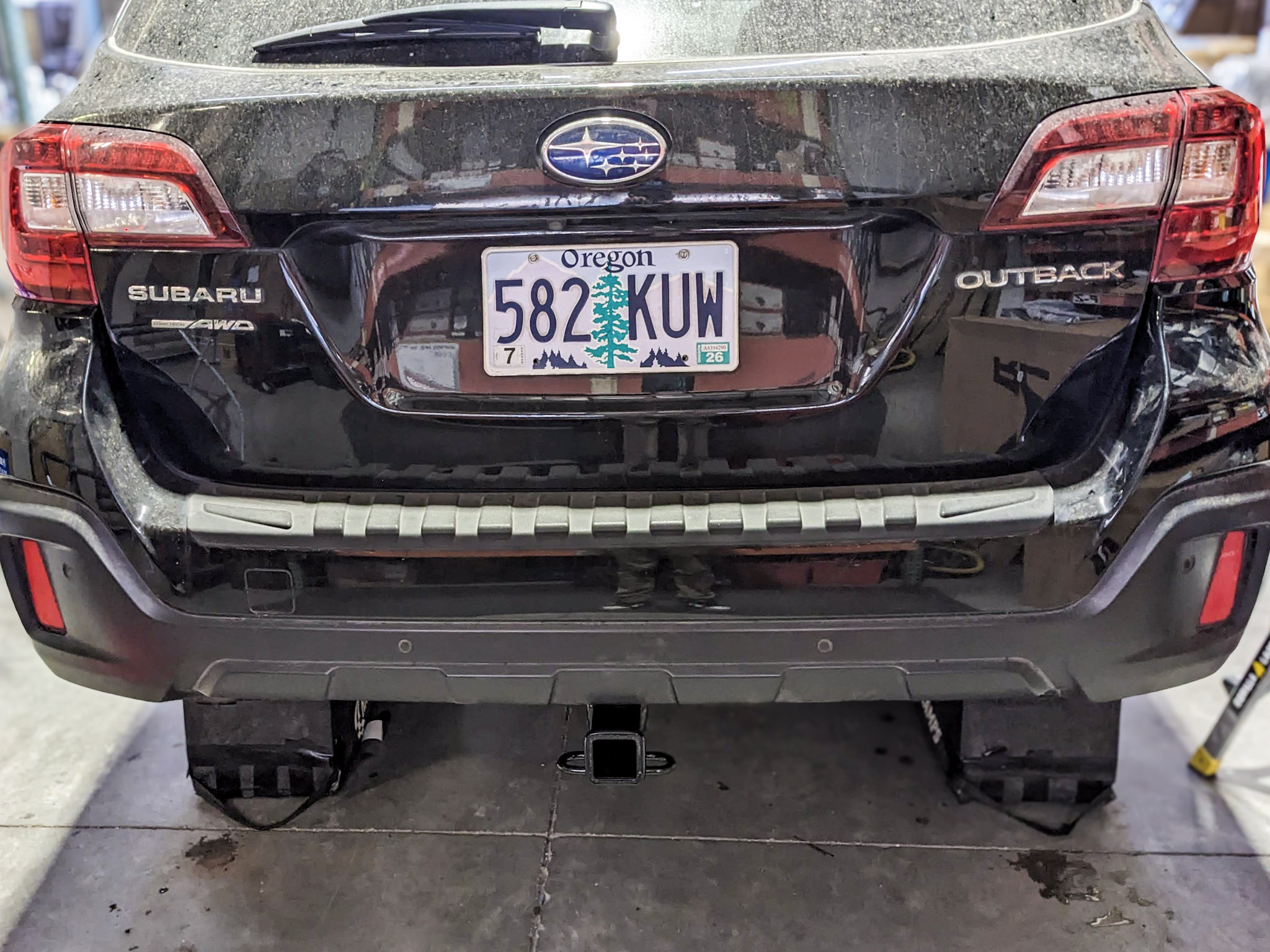 2018 Subaru Outback - Hitch - Curt Class 3 2 inch Hitch Receiver