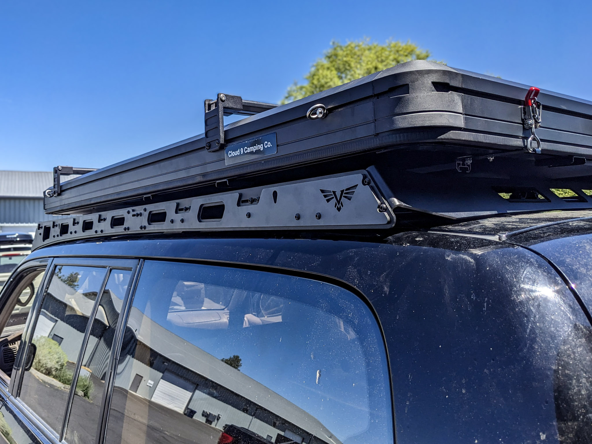 1998 Lexus GX470 - Cloud Nine Cirrus Roof Top Tent, Prinsu RTT Mounting brackets