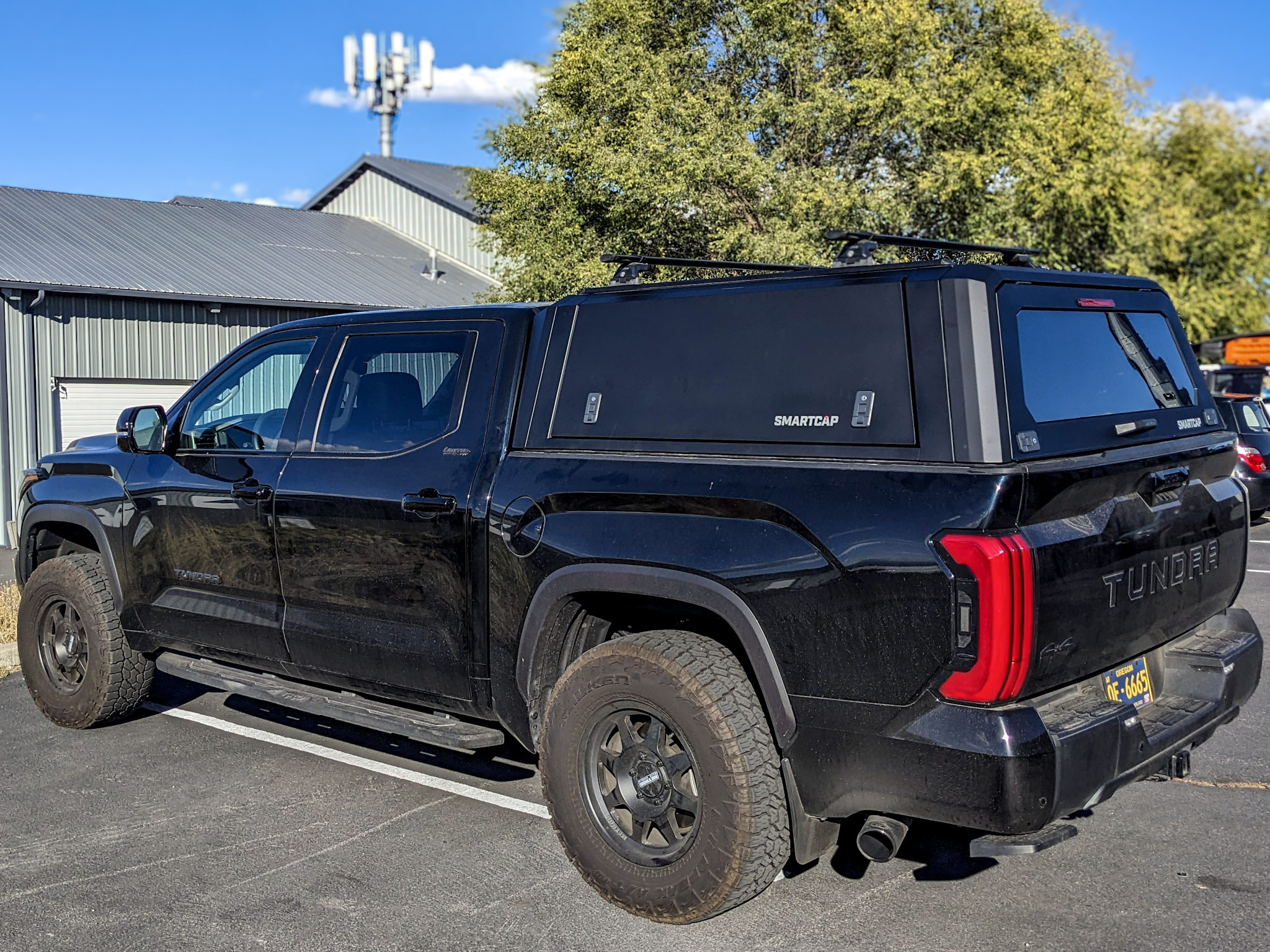 2022 Toyota Tundra - RSI SmartCap Adventure Canopy