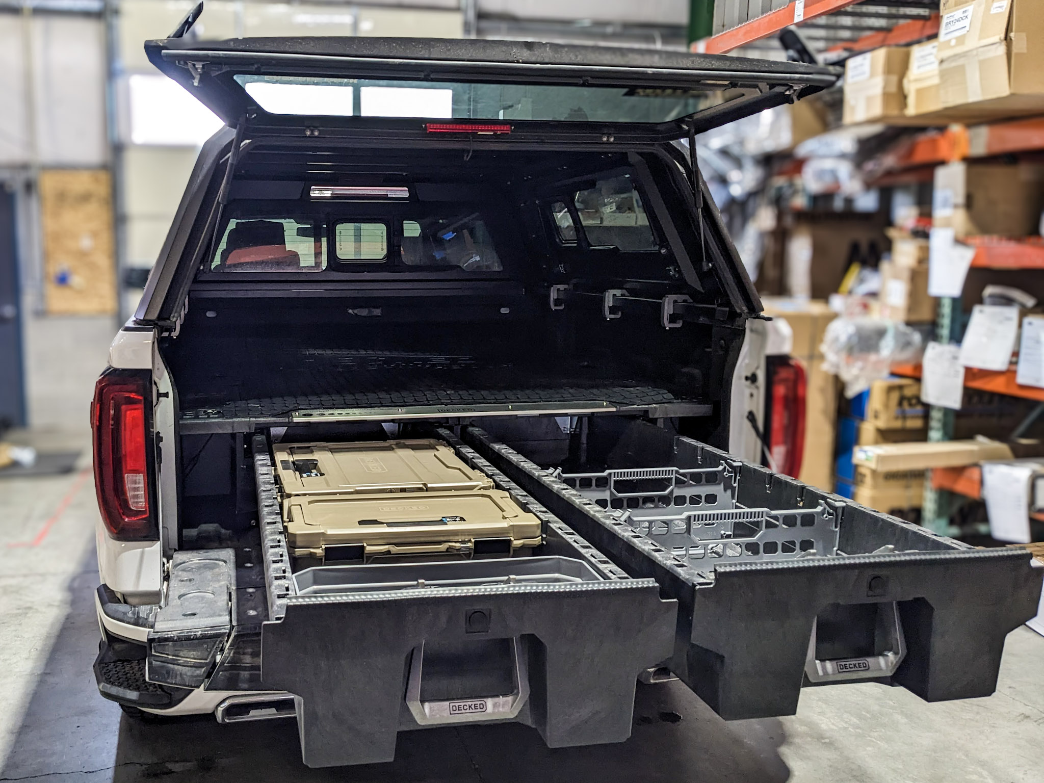 2023 GMC Sierra 1500 - Decked Drawer System
