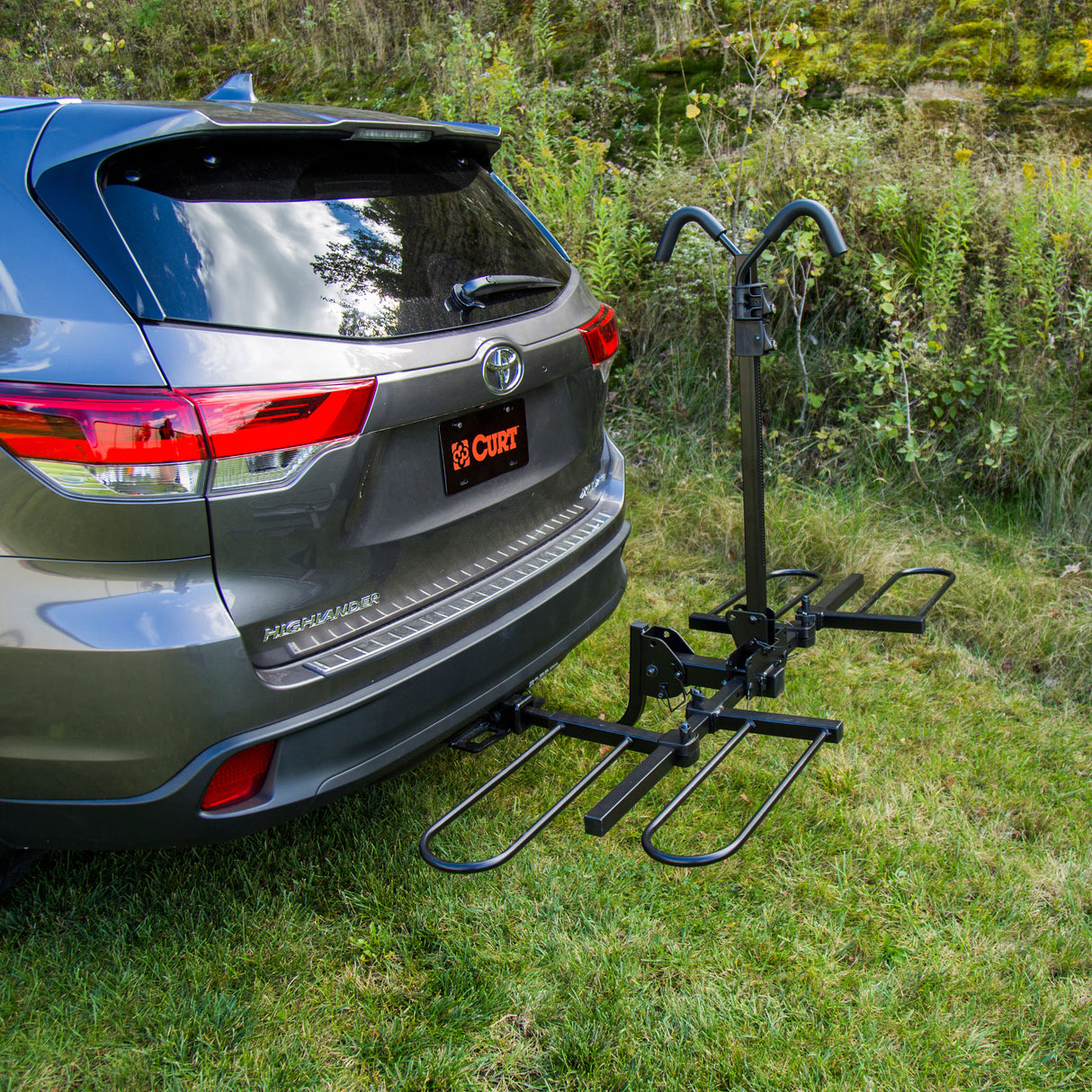Curt - Tray-Style Hitch-Mounted Bike Rack (2 Bikes, 1-1/4" or 2" Shank) - 18085