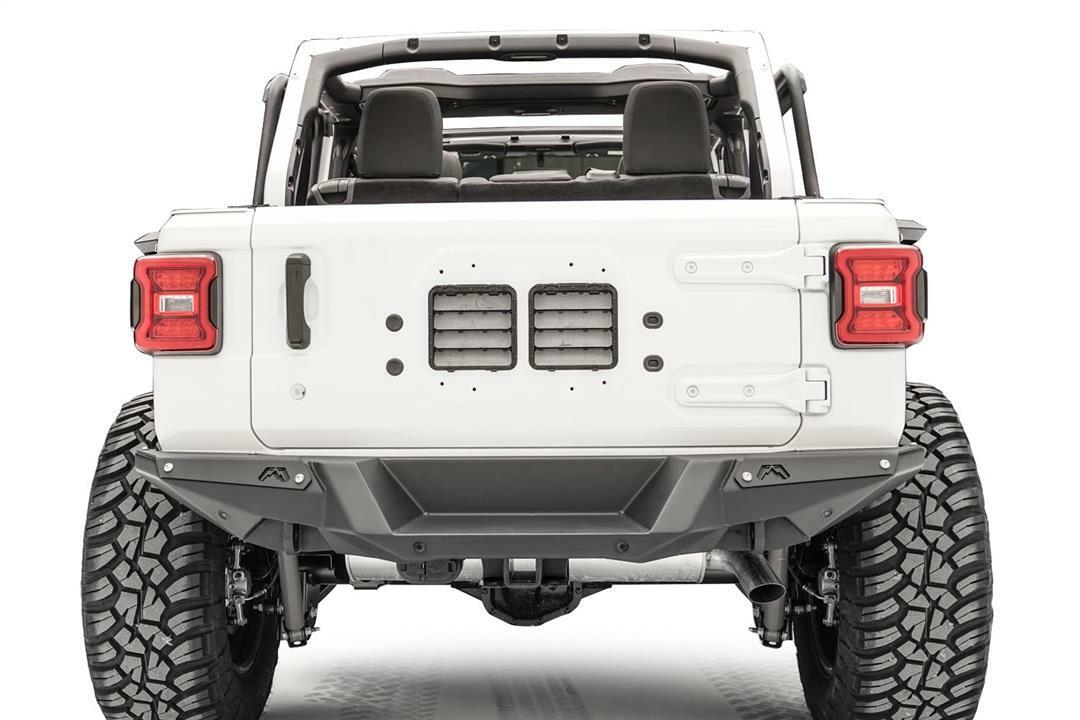 Fab Fours - Jl18-Y1851-1 Rear Bumper - JL18-Y1851-1