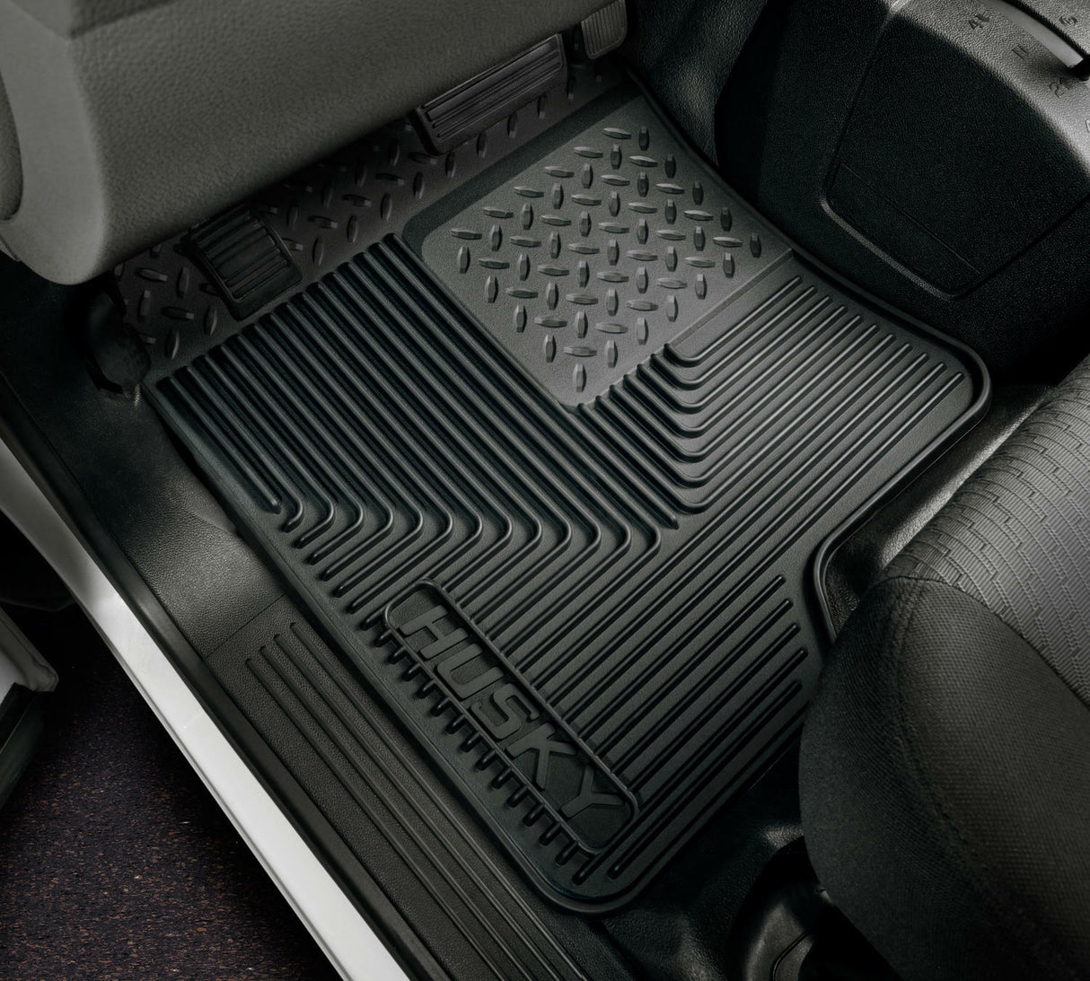 51081-Husky Liners - Front Flo
