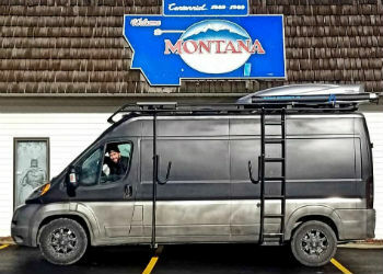 Aluminess 210308.1 Surf Pole