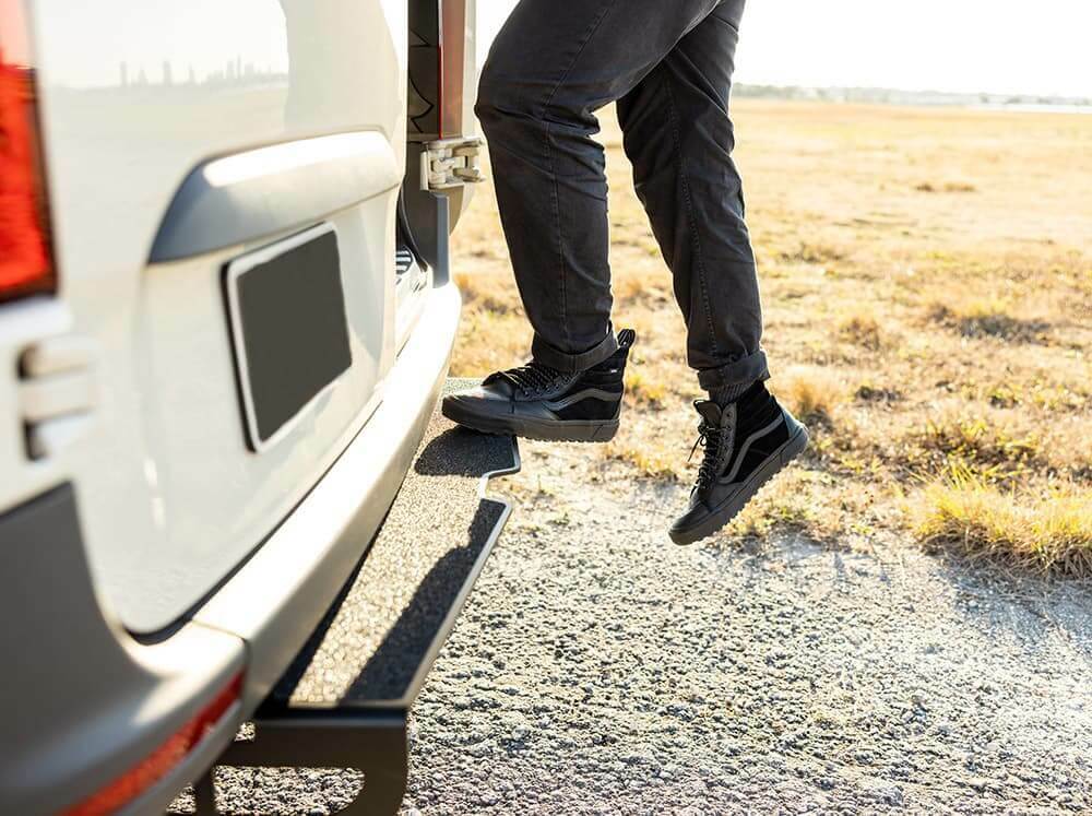 Flatline Van Co. - 2007-2025 Mercedes-Benz Sprinter Rear Step - SP1101B