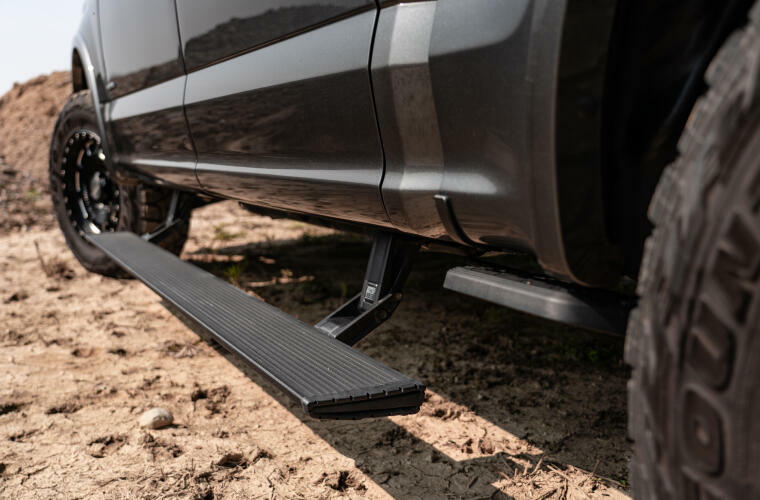 AMP Research 78152-01A PowerStep Xtreme Running Board - 21-22 Ford F-150, All Cabs