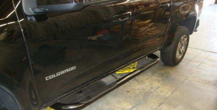 Go Rhino 4237B - 4000 Series SideSteps With Mounting Bracket Kit - Powder Coat Black