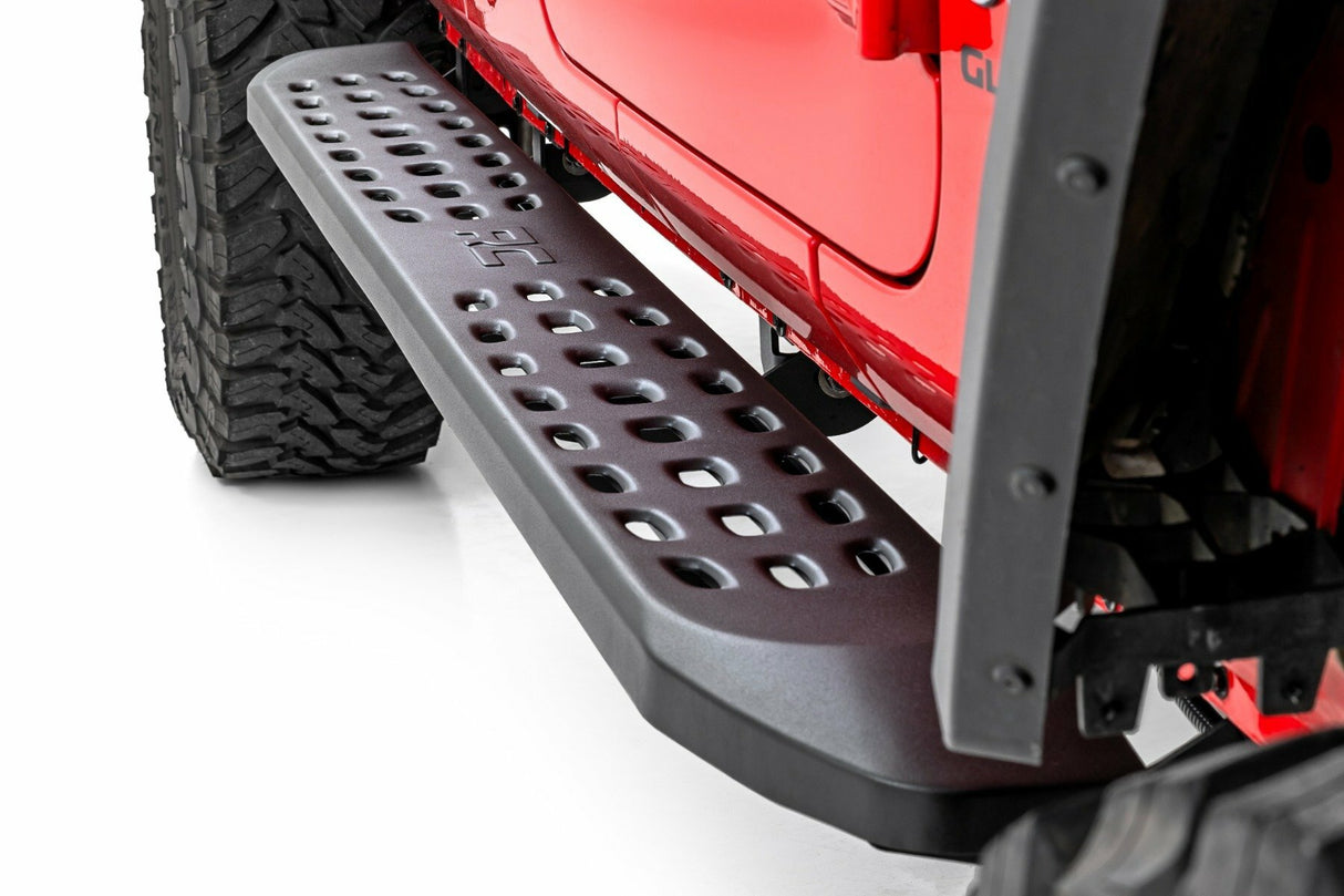 Rough Country 44008 RPT2 Running Board