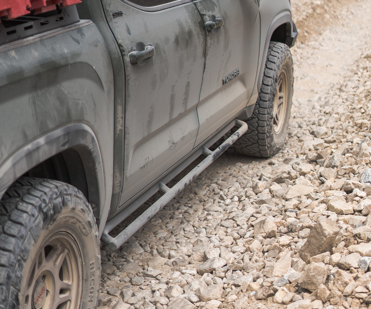CBI - 3rd Gen Toyota Tundra Bolt on Rock Sliders /  Powder Coated Black / Double Cab 6.5' Bed - 300-000-012-042