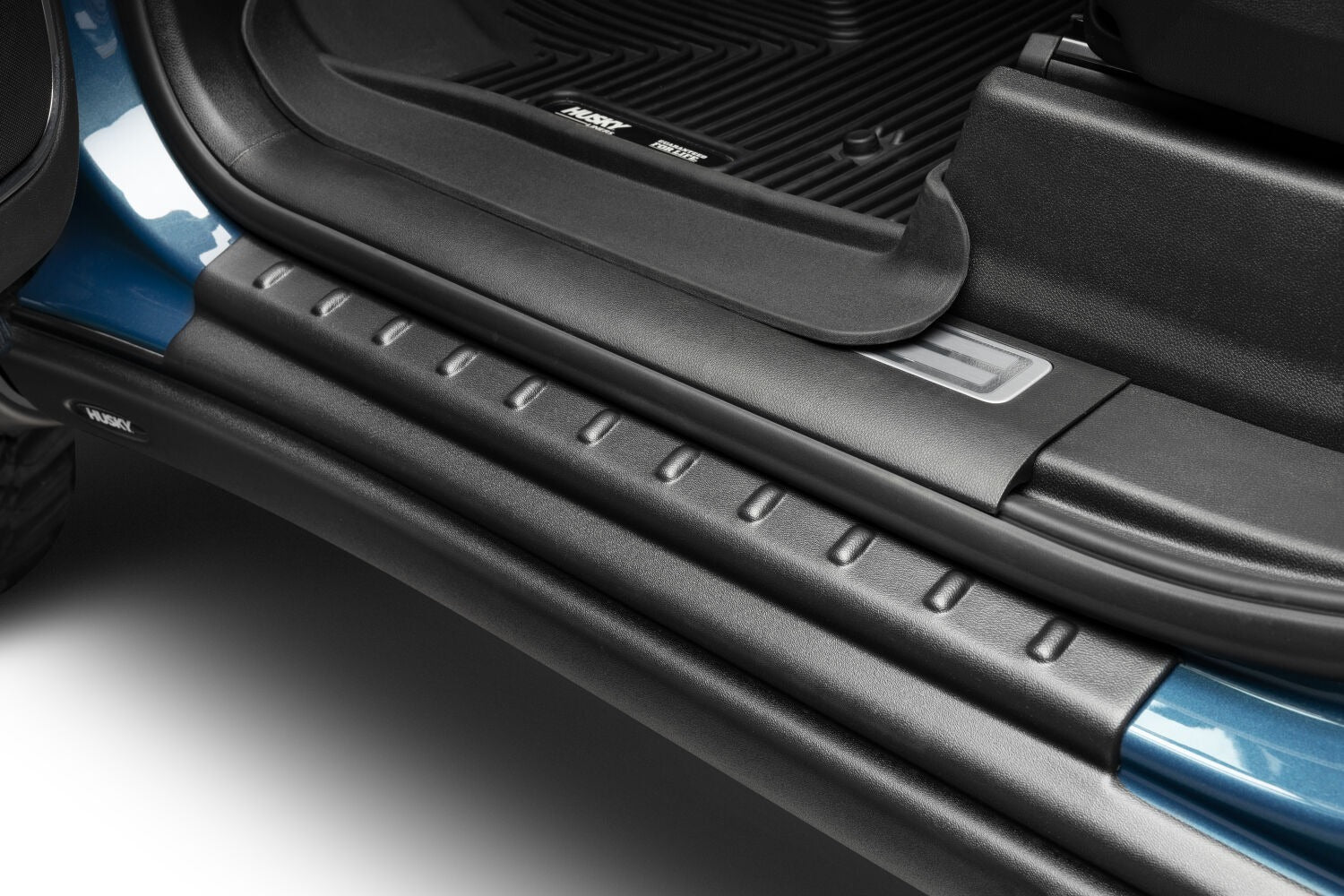 Husky Liners 2874102 Black Trail Armor Rocker Panel and Sill Plate Covers for 2019-2023 Chevrolet/GMC Silverado/Sierra 1500 Crew Cab;