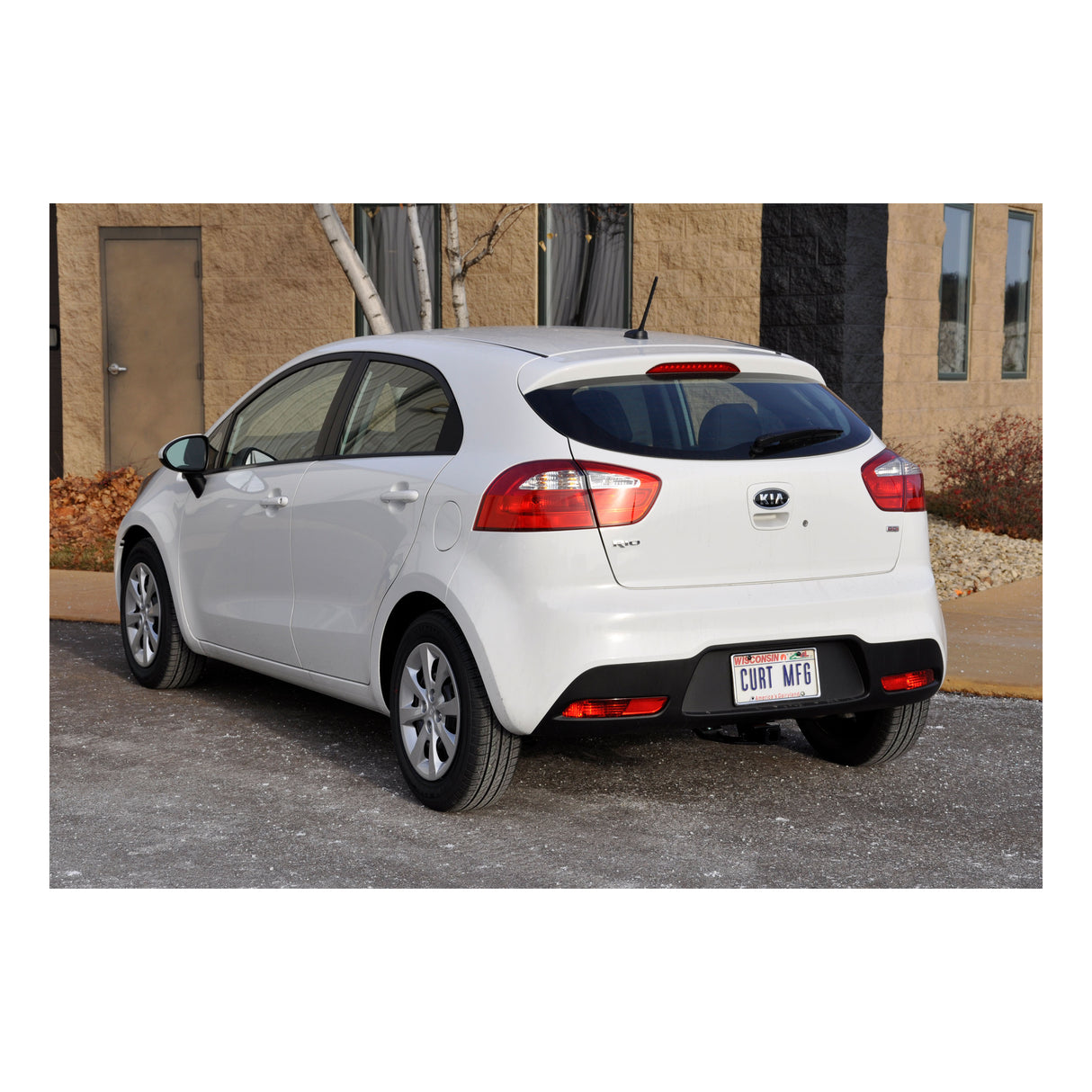 Curt - Class 1 Trailer Hitch, 1-1/4" Ball Mount, Select Hyundai Accent, Kia Rio - 110943