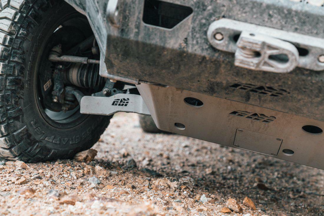 CBI - T2/T3 Toyota Tacoma Front Skid Plate | 2005-current - Aluminum - Bare-metal - 300-000-010-086