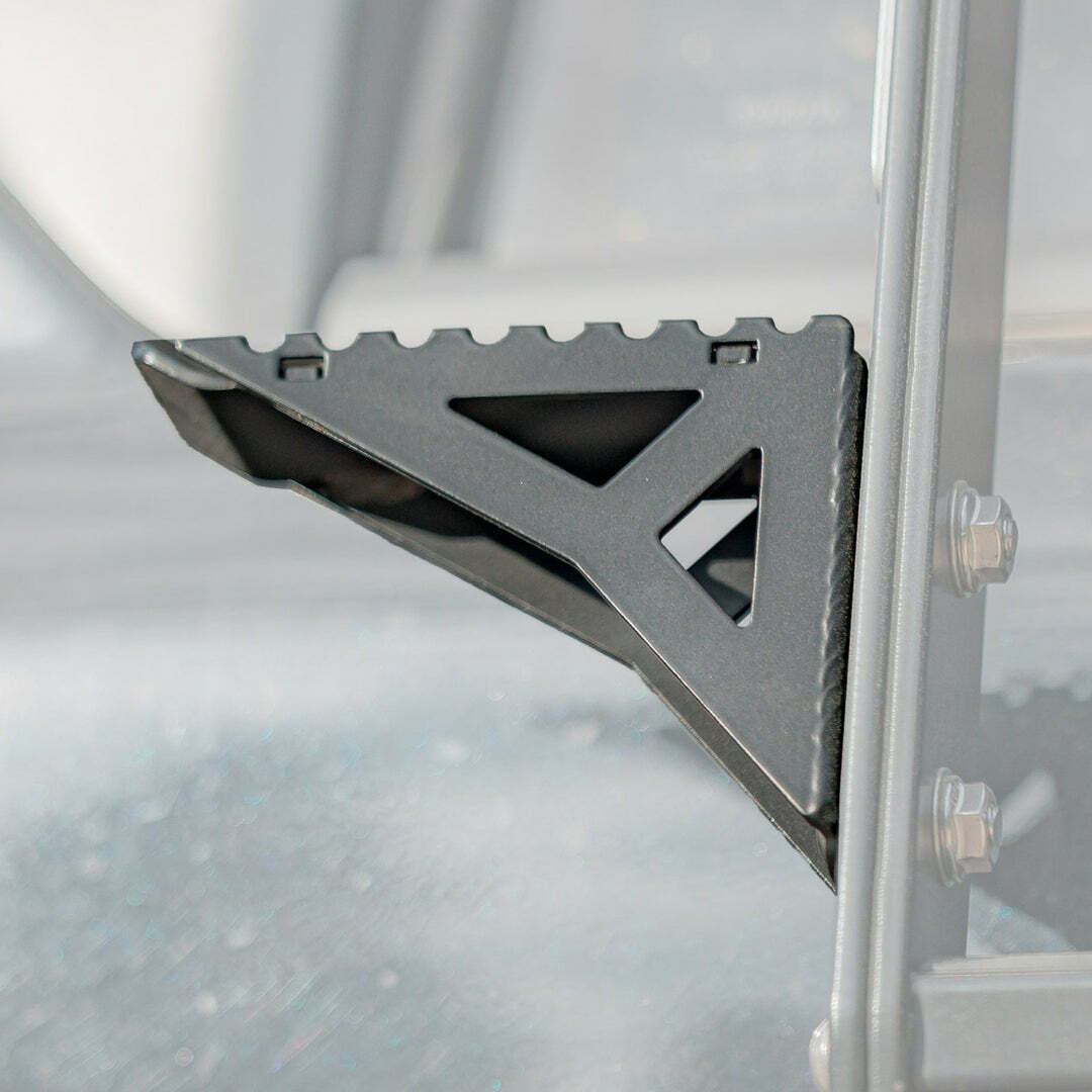 C4 Fabrication - Summit Hatch Ladder Side Step / 5th Gen / 2010+ - 1100-6310-SS