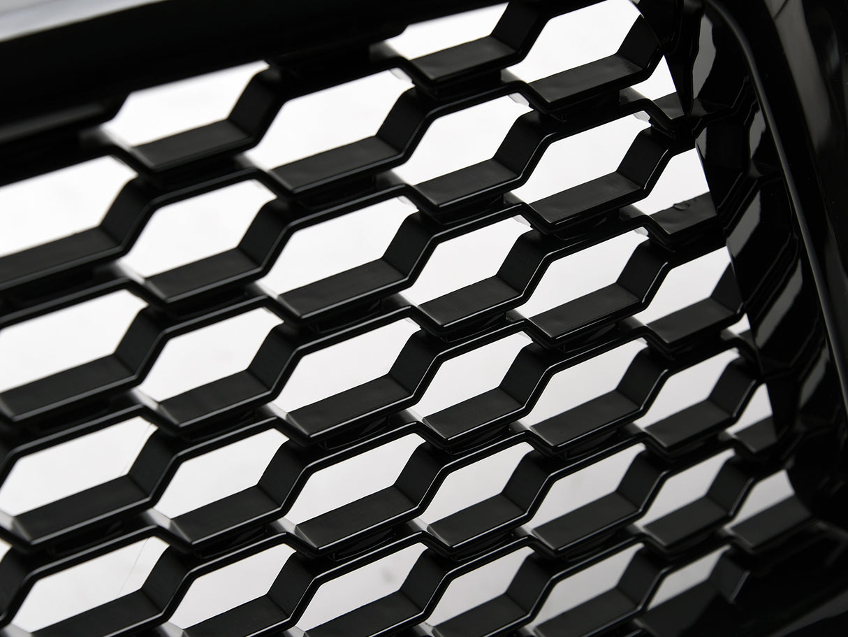 Armordillo 2013-2018 Dodge Ram 1500 OE Style Grille - Gloss Black