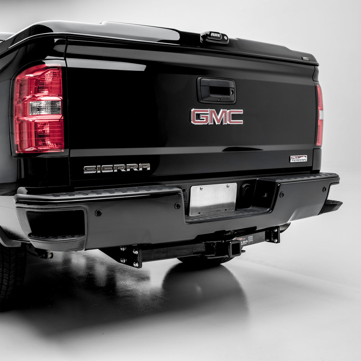 Curt - Class 3 Multi-Fit Trailer Hitch with 2" Receiver - 13902