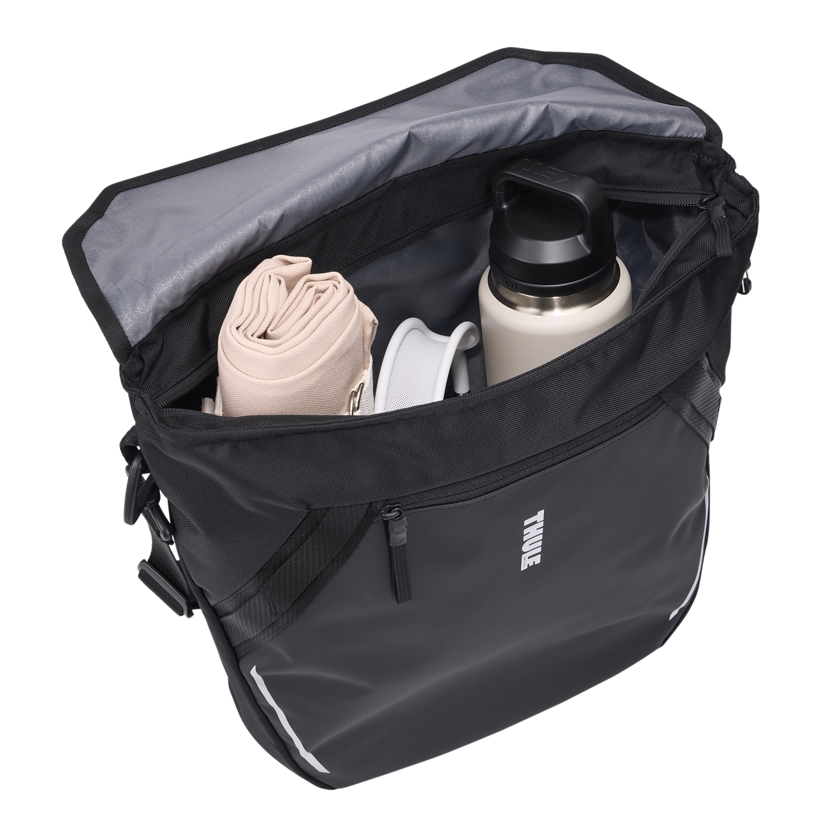 Thule - Chasm Courier With Inlock 22L - Black - 3205468
