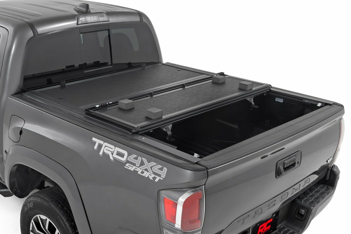 Hard Low Profile Bed Cover - 5' Bed - Toyota Tacoma 2WD/4WD (2016-2023)
