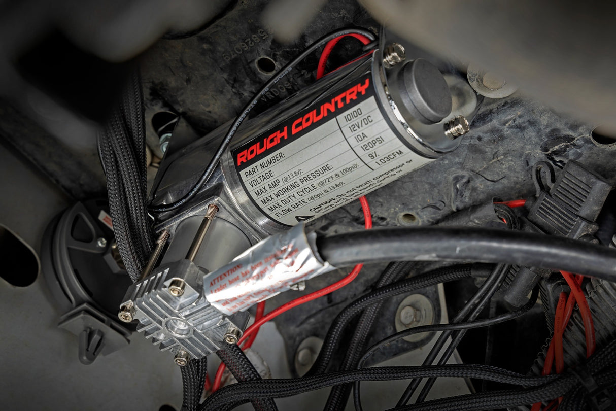 Rough Country 10100 Onboard Air Bag Compressor Kit w/Gauge - 10100