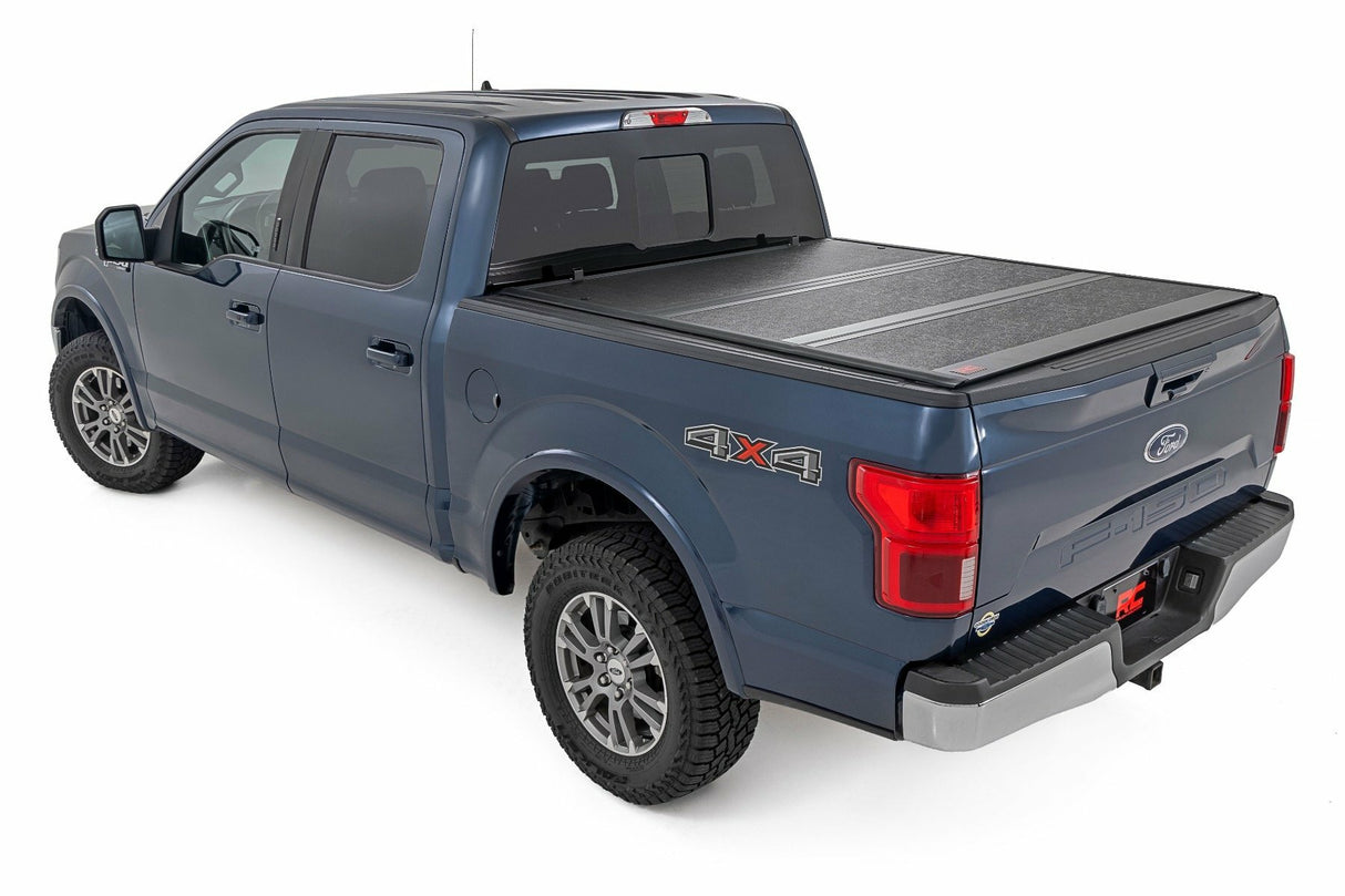 Hard Low Profile Bed Cover - 5'7(in.) Bed - Ford F-150 (15-20)/Raptor (17-20)