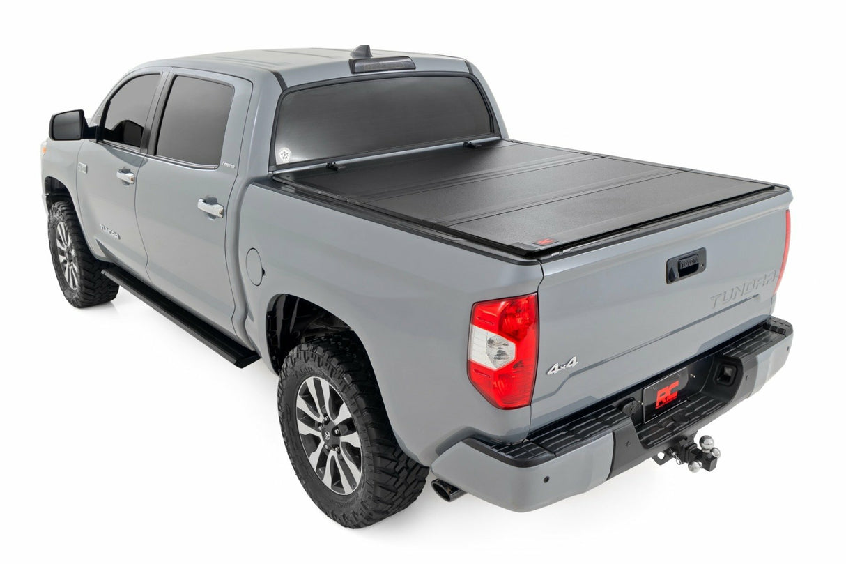 Rough Country - Hard Tri-Fold Flip Up Bed Cover - 5'7" Bed - Toyota Tundra (07-21) - 49414551